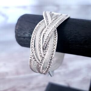 Off White Bracelet with Accents